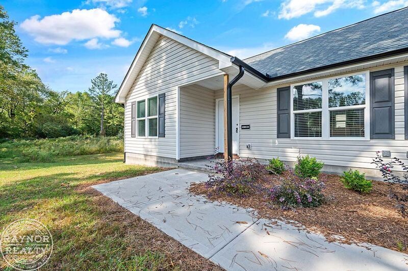 280 Bunn Elementary School Rd in Bunn, NC - Building Photo