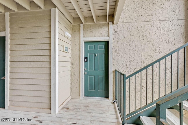400 Sandiron Cir in Palm Valley, FL - Building Photo - Building Photo