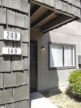 1151 S Chestnut Ave in Fresno, CA - Building Photo - Building Photo