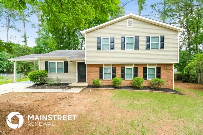 property at 7548 Colonial Ct