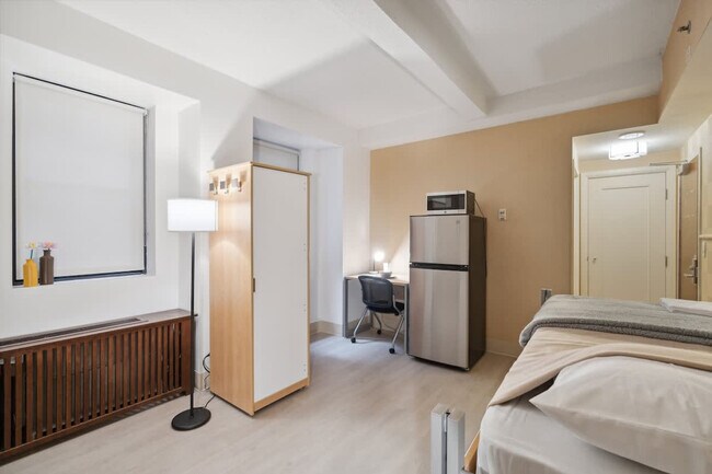 530 Lexington Ave in New York, NY - Building Photo - Building Photo
