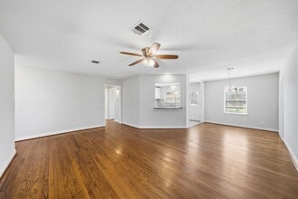 8401 Highcrest Dr in Houston, TX - Building Photo - Building Photo
