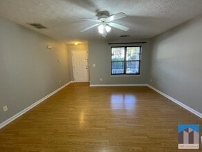 2345 Delfern Dr in Lawrenceville, GA - Building Photo - Building Photo