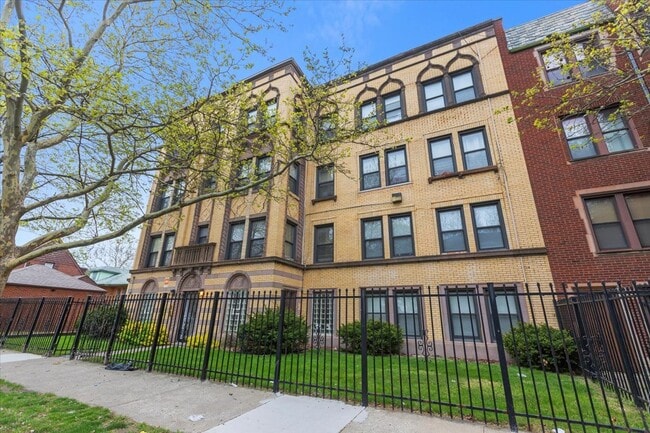 property at 1934 E 74th St
