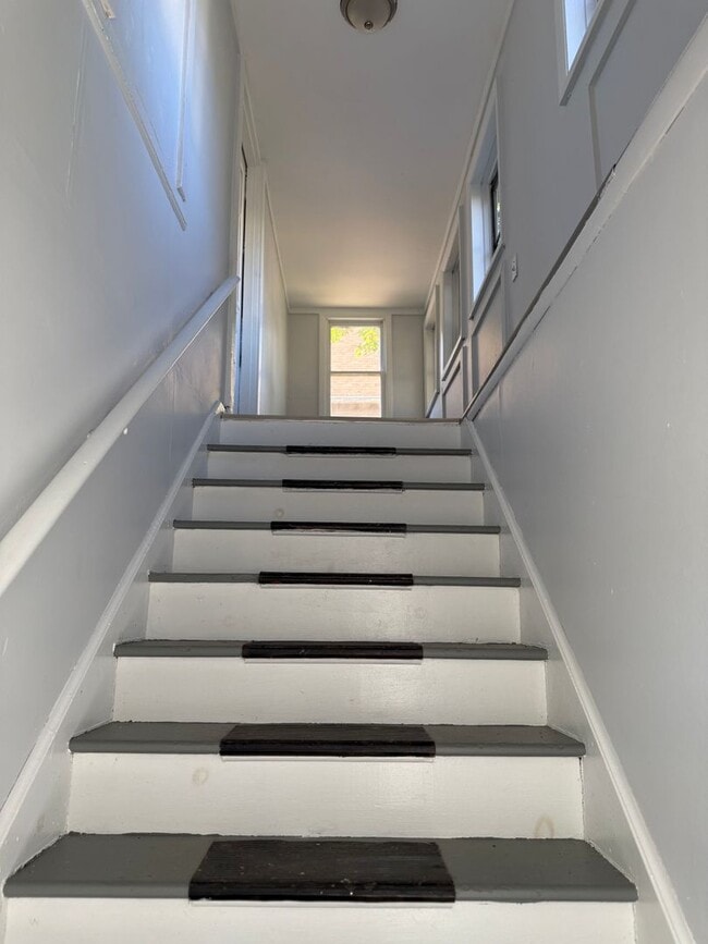 40 N Beacon St in Waterbury, CT - Building Photo - Building Photo