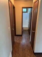 1108 10th St in Coralville, IA - Building Photo - Building Photo