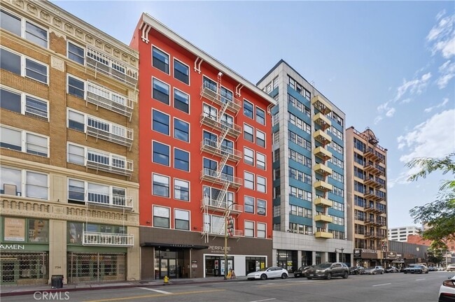 property at 738 S Los Angeles St