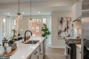 1754 Wylie St, Unit 1427 in Philadelphia, PA - Building Photo