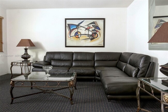 1748 Rodman St in Hollywood, FL - Building Photo - Building Photo