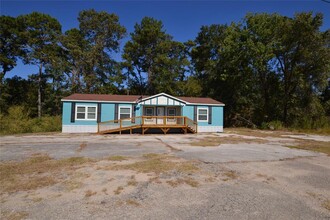 13402 US-190 in Onalaska, TX - Building Photo - Building Photo