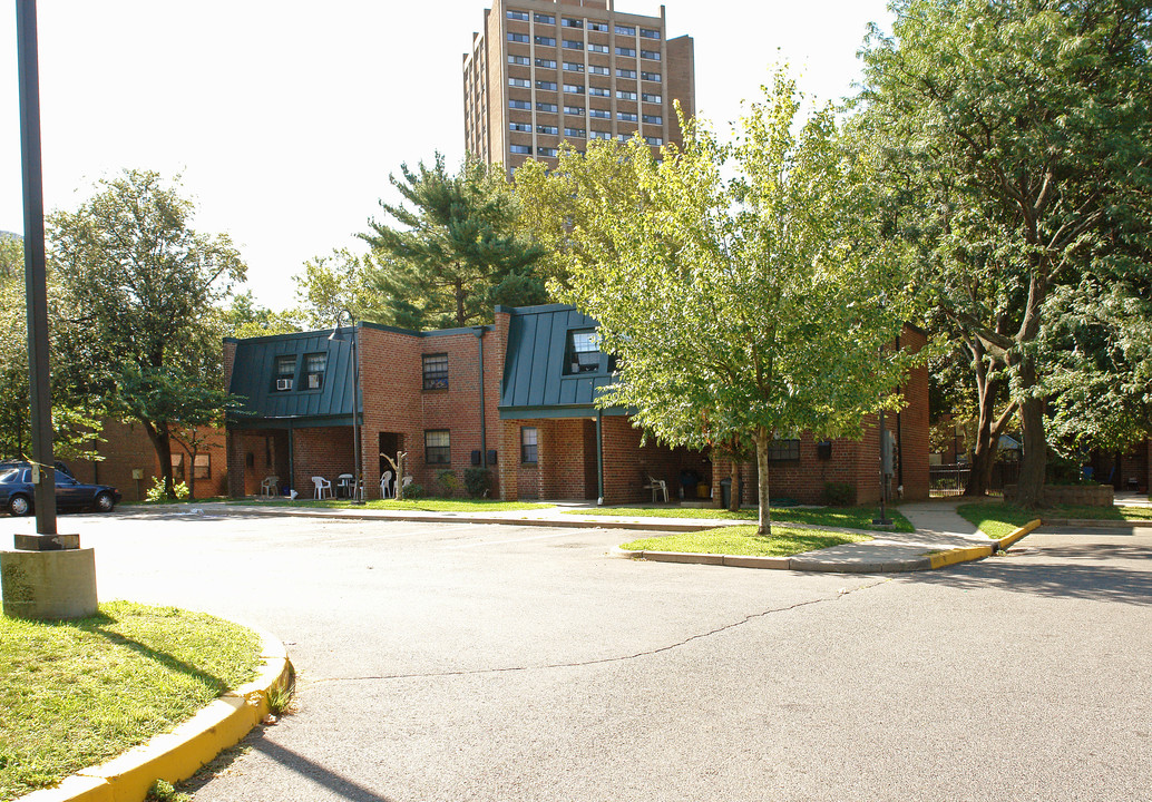 Sheldon Oak II Coop in Hartford, CT - Building Photo