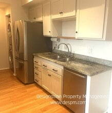 156 S Oak Knoll Ave in Pasadena, CA - Building Photo - Building Photo