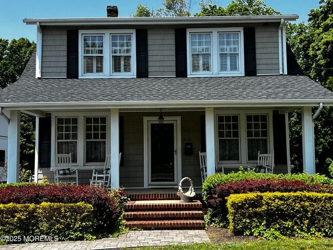 property at 439 River Rd