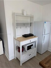 2036 NE 21st Ave in Fort Lauderdale, FL - Building Photo - Building Photo