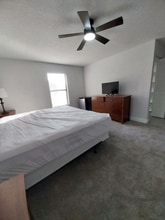 5303 Glen Harwell Rd in Plant City, FL - Building Photo - Building Photo