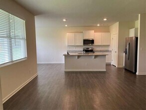 107 Rapps Ave in Pendergrass, GA - Building Photo - Building Photo