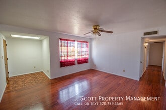 3508 W Orchid Ln in Phoenix, AZ - Building Photo - Building Photo