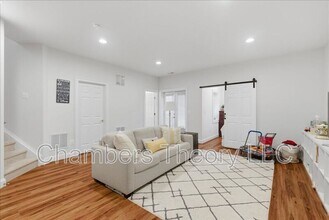 8407 Chaucer House Ct in Lorton, VA - Building Photo - Building Photo