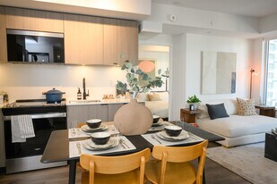 Story of Midtown in Toronto, ON - Building Photo