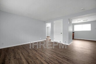 2279 Holt Ave in Columbus, OH - Foto de edificio - Building Photo