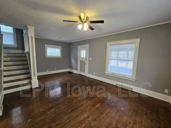 1557 6th Ave SE in Cedar Rapids, IA - Building Photo - Building Photo