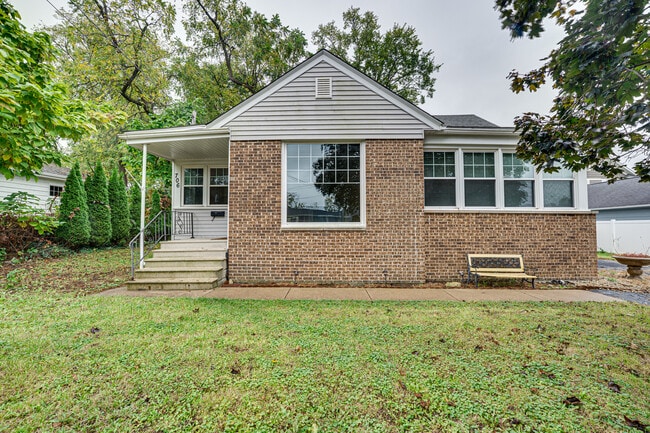 property at 706 Michigan St