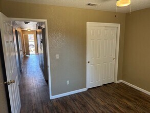 415-419 Gilbert Ave in Oakdale, CA - Building Photo - Building Photo