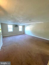 18 Brighton Village Dr in Broomall, PA - Building Photo - Building Photo