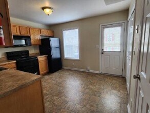 248 Executive Ave in Clarksville, TN - Building Photo - Building Photo