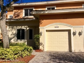 812 Middleton Dr SW in Vero Beach, FL - Building Photo - Building Photo
