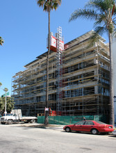 Kingsley Villa in Los Angeles, CA - Building Photo - Building Photo