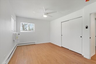 7357 N Winchester Ave in Chicago, IL - Building Photo - Building Photo