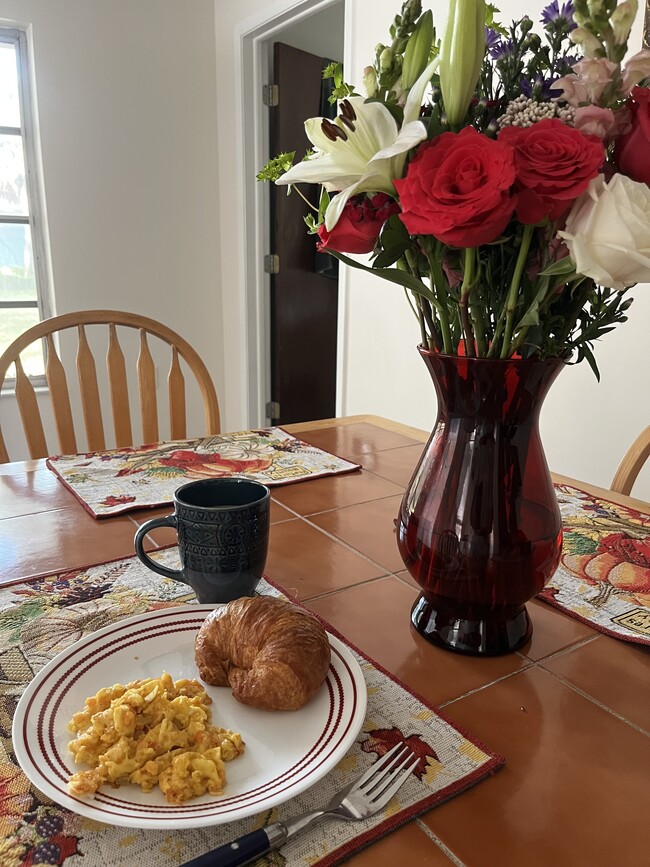 7464 131st Way in Seminole, FL - Foto de edificio - Building Photo