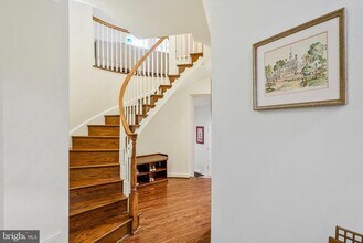 7719 Spoleto Ln in McLean, VA - Building Photo - Building Photo