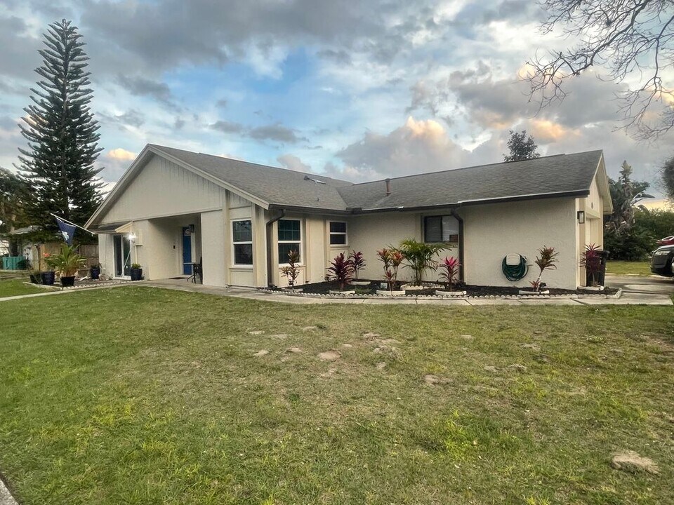141 Spoonhour Dr in Casselberry, FL - Building Photo