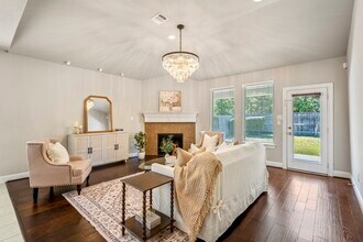 16719 Highland Country Dr in Cypress, TX - Building Photo - Building Photo