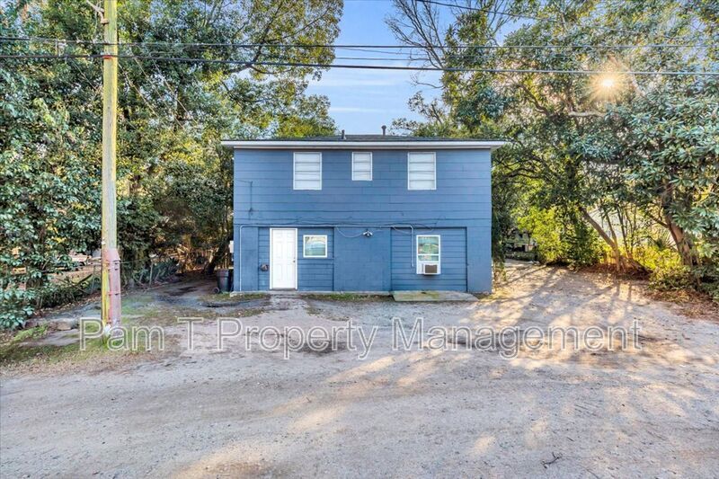 1408 E 38th St in Savannah, GA - Building Photo