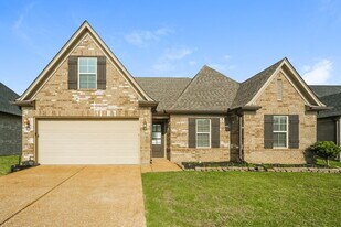 7898 Ironwood Dr in Southaven, MS - Building Photo
