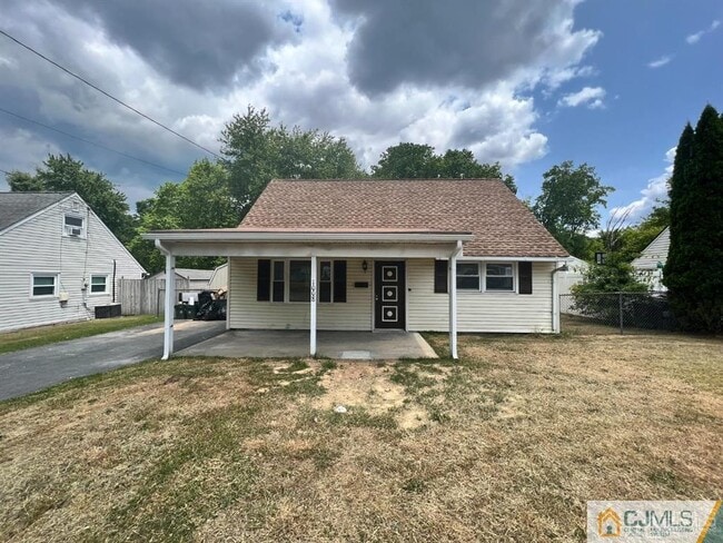 property at 1008 Terrace Blvd