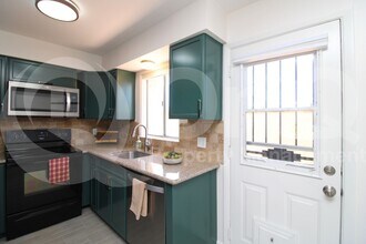 1320 E Bethany Home Rd in Phoenix, AZ - Building Photo - Building Photo