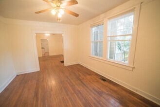 2604 S Carrollton Ave in New Orleans, LA - Building Photo - Building Photo
