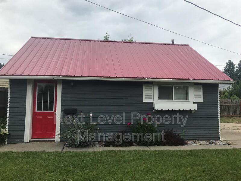 735 7th Ave E in Kalispell, MT - Building Photo