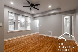 4450 N Sheridan Rd-Unit -2 in Chicago, IL - Foto de edificio - Building Photo