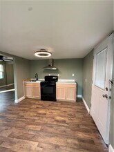 9 S Dakota St in Harlingen, TX - Building Photo - Building Photo