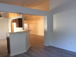 503 Cadiz Dr in Groveland, FL - Building Photo - Building Photo