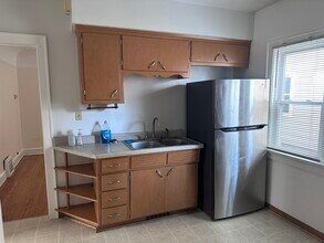 3251 S Springfield Ave, Unit 3251 in Milwaukee, WI - Foto de edificio - Building Photo