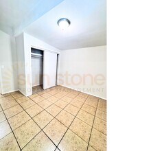 852-852 E Mission Blvd in Pomona, CA - Building Photo - Building Photo