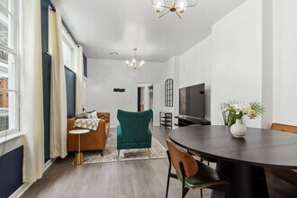 4321 Canal St in New Orleans, LA - Building Photo - Building Photo