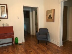 3341 Le Moyne W St, Unit 1 in Chicago, IL - Foto de edificio - Building Photo