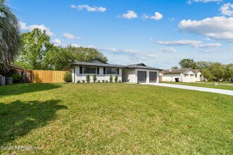 2258 George Wythe Rd in Orange Park, FL - Building Photo - Building Photo